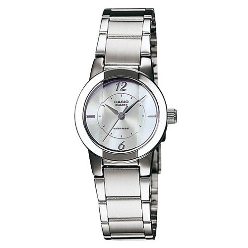 LTP-1230D-7CDF Casio Stainless Steel Analog Quartz Women's Watch. fashionable