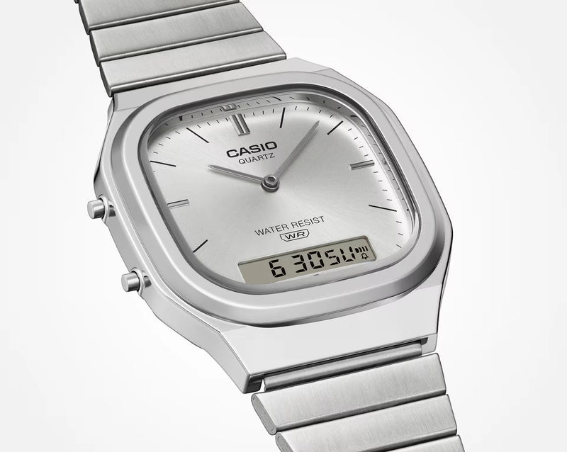 AQ-240E-7ADF Casio White Dial Silver Stainless Steel Chain Analog Men's Watch. - Timecheck