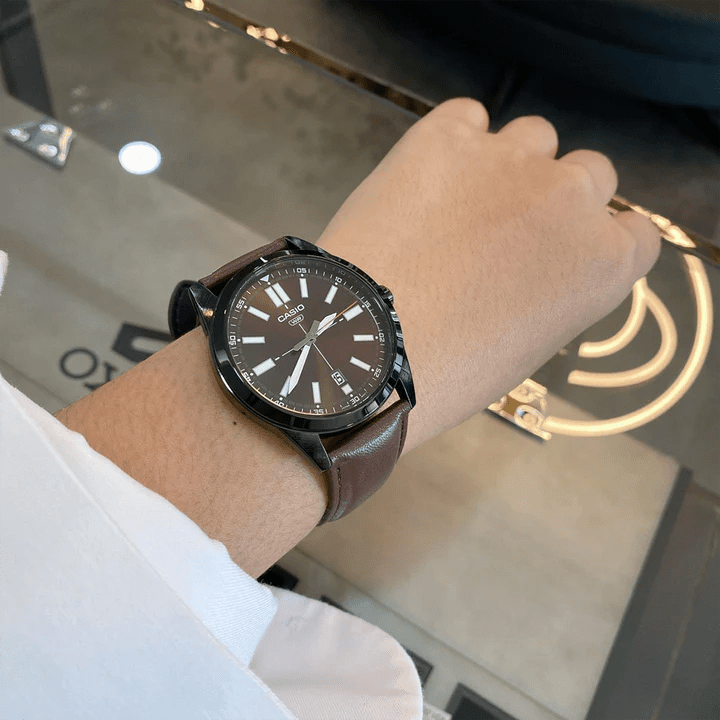 Casio MTP-VD02B-5EUDF Analog Leather Band Quartz Men's Watch. - Timecheck