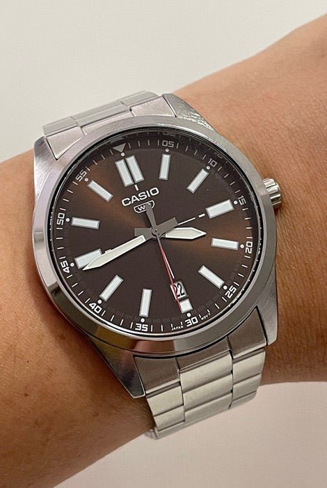 Casio MTP-VD02D-5EUDF Stainless Steel Analog Quartz Brown Dial Men's Watch. - Timecheck