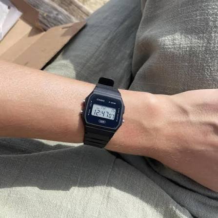 F-91WB-1AD Casio digital LCD lightweight and slim men's watch - Timecheck