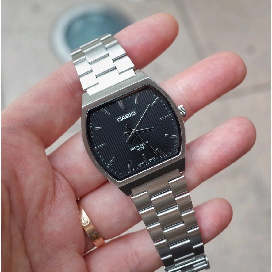 MTP-B140D-1AVDF Casio Black Dial Silver Stainless Steel Chain Analog Men's Watch. - Timecheck