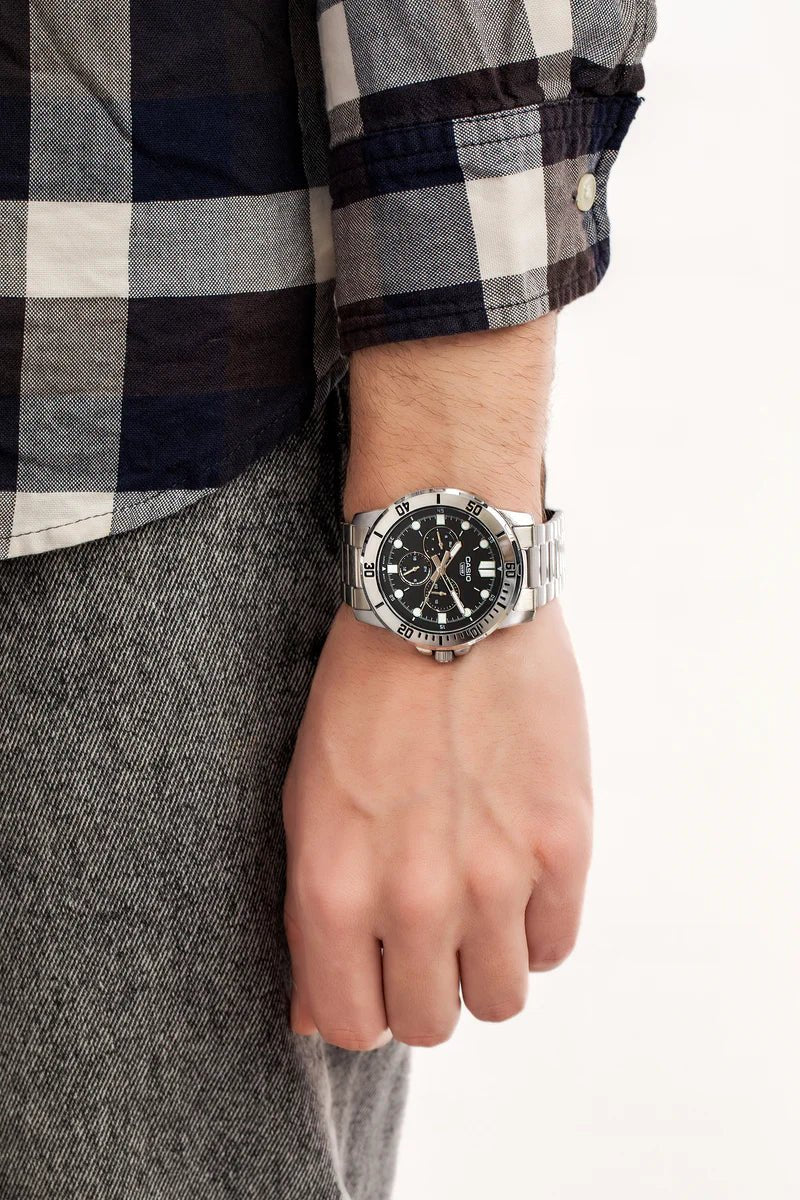 MTP-VD300D-1EUDF Casio Black Dial Silver Stainless Steel Analog Quartz Men's Watch. - Timecheck