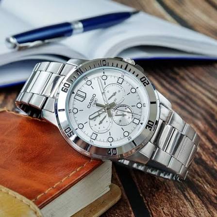 MTP-VD300D-7EUDF Casio Silver Dial Silver Stainless Steel Analog Quartz Men's Watch. - Timecheck